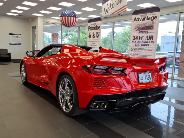 Used 2022 Chevrolet Corvette Stingray Premium Conv w/ Z51 Performance Package RWD image 15