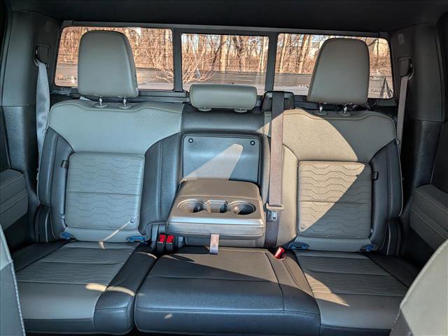 Used 2022 Chevrolet Silverado 1500 ZR2 w/ Technology Package image 21