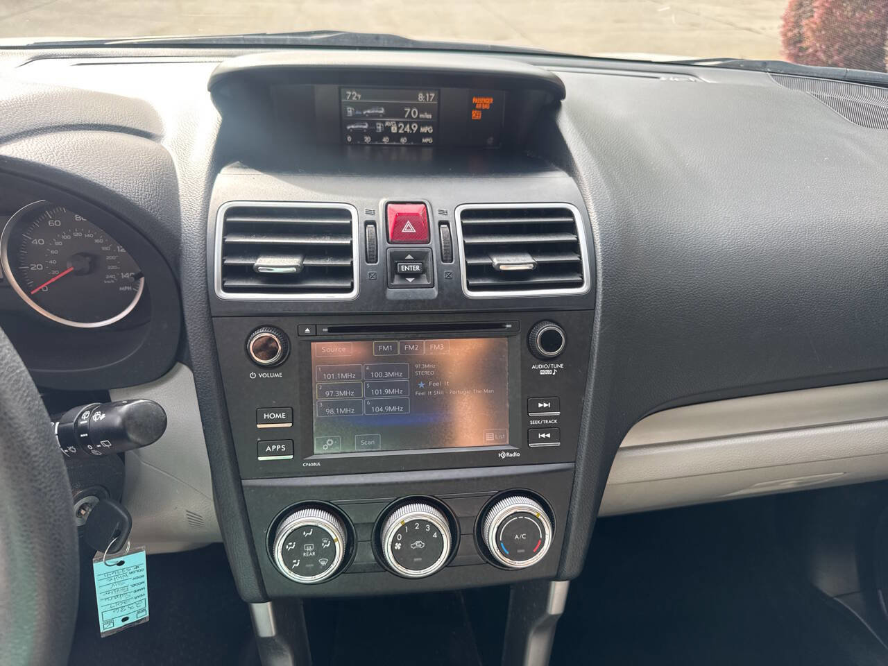 Used 2017 Subaru Forester 2.5i AWD/4WD image 24