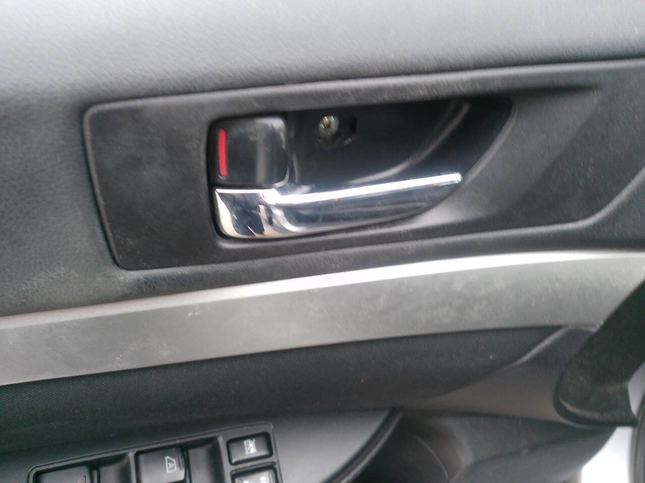 Used 2011 Subaru Outback 2.5i Premium image 32