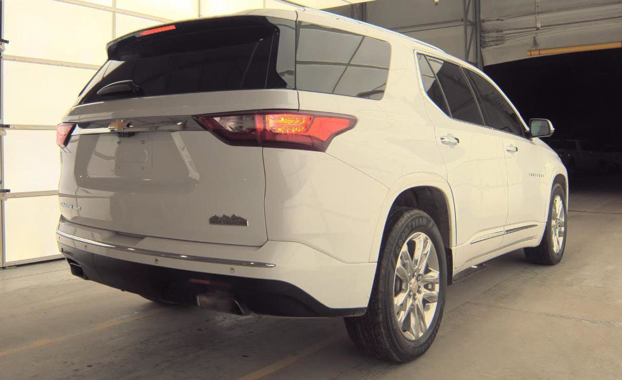 Used 2020 Chevrolet Traverse High Country image 11