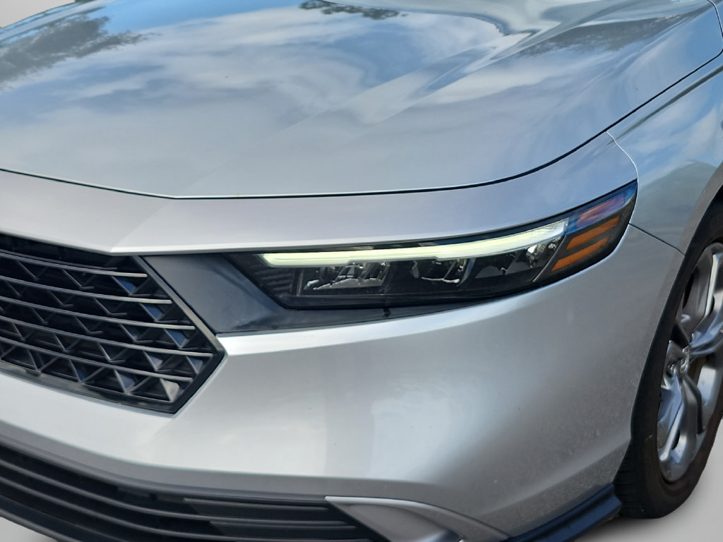 Used 2024 Honda Accord EX image 14