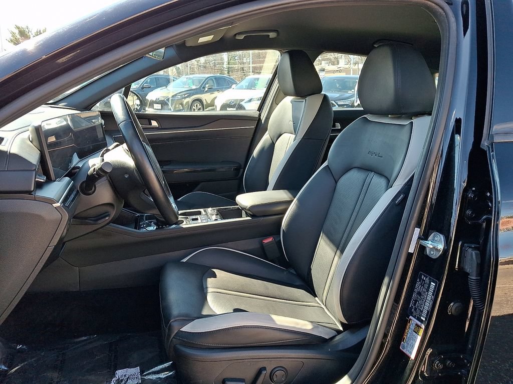 Used 2025 Kia K5 GT-Line AWD/4WD image 15