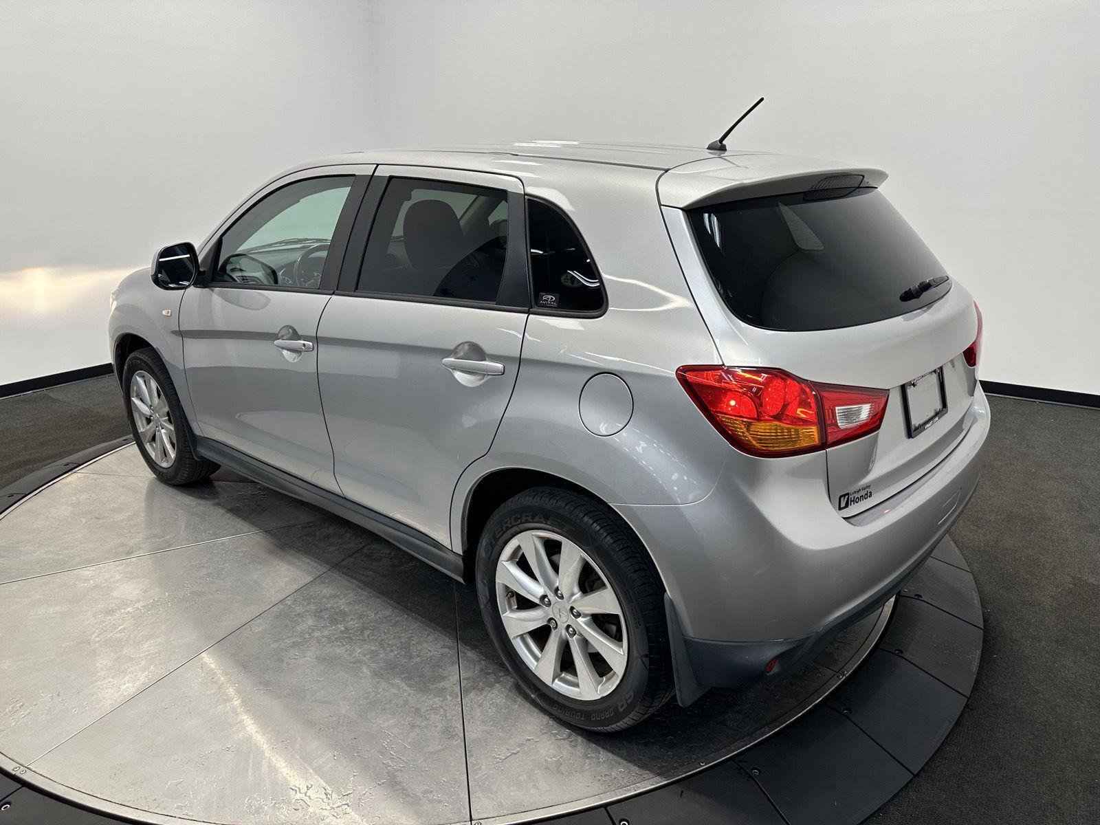 Used 2015 Mitsubishi Outlander Sport ES image 5