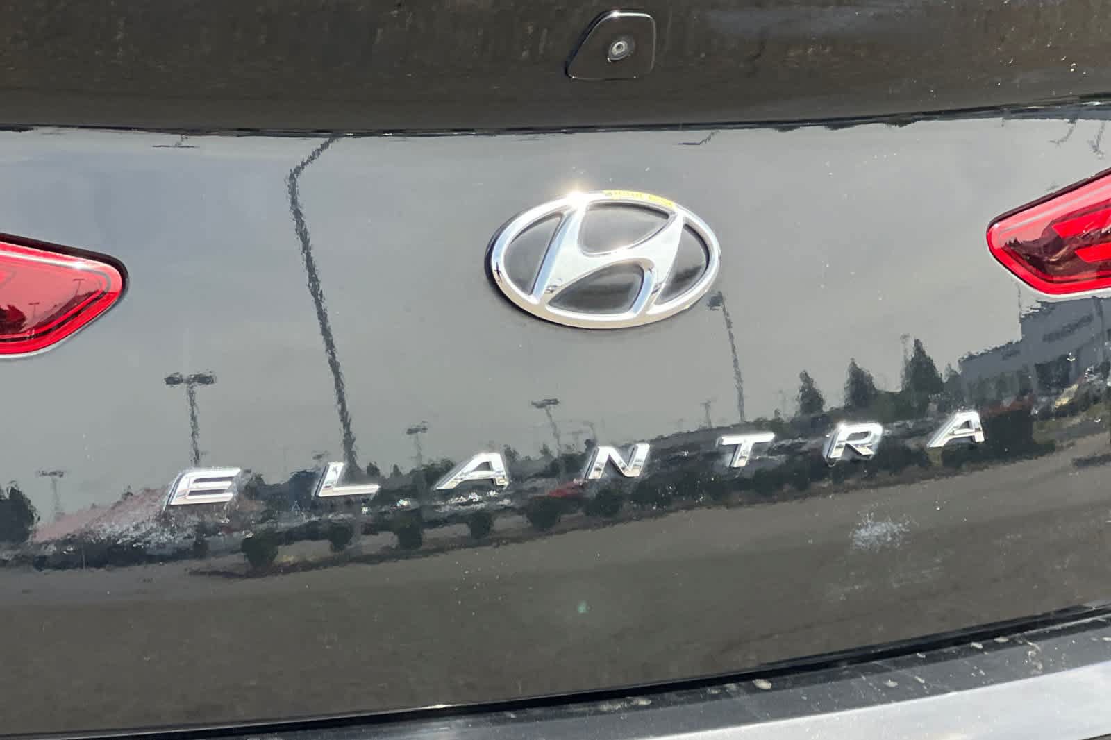 Used 2019 Hyundai Elantra Value Edition w/ Cargo Package FWD image 30