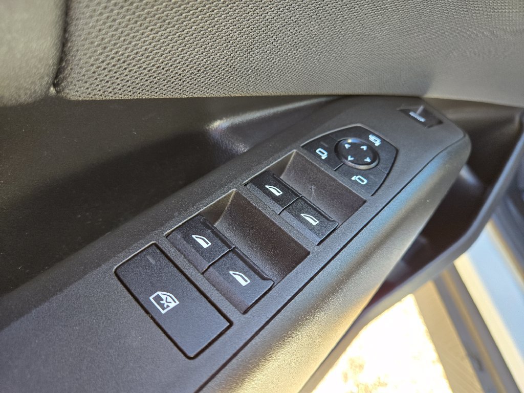 Used 2025 BMW X3 xDrive30i w/ Convenience Package AWD/4WD image 16