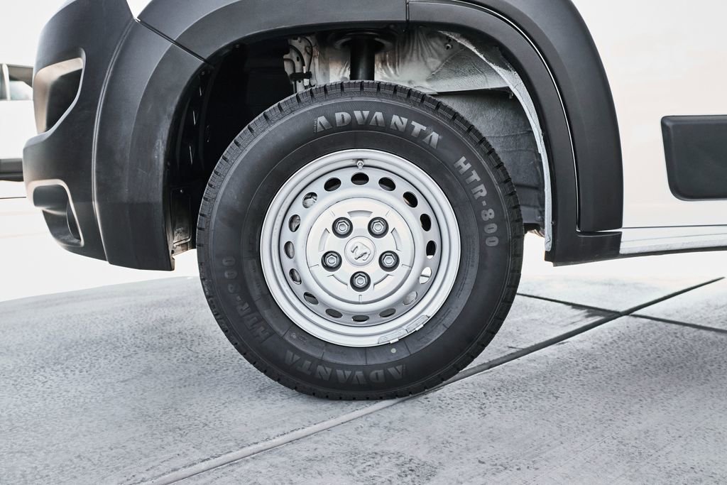 Used 2025 RAM ProMaster 2500 w/ Convenience Group FWD image 6