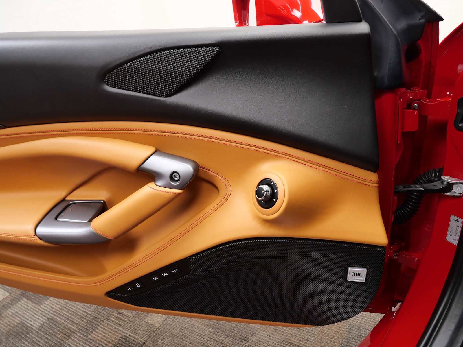 Certified 2020 Ferrari F8 Tributo image 29