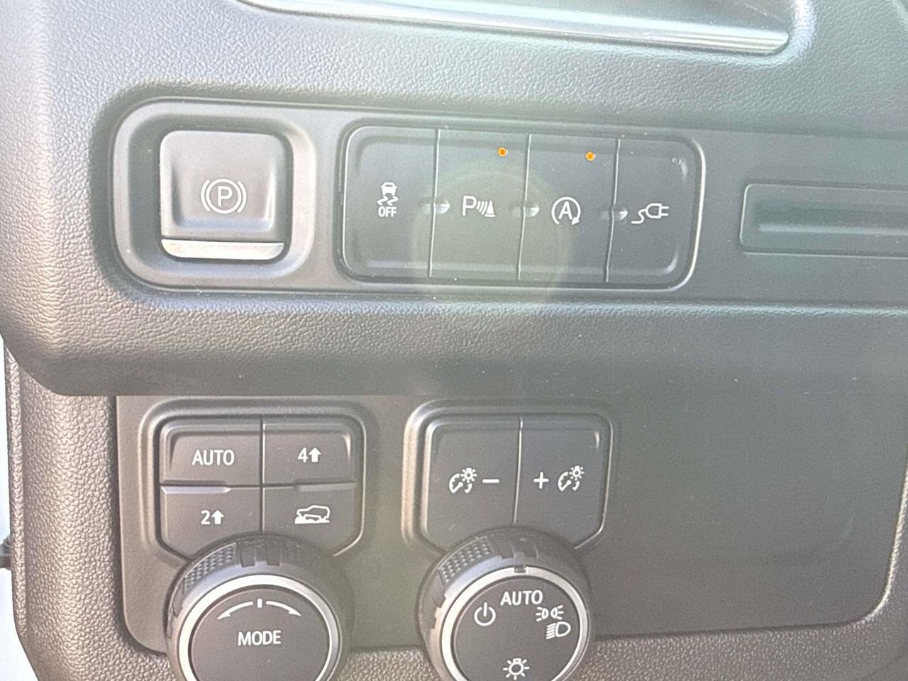 Used 2021 Chevrolet Tahoe LS image 24