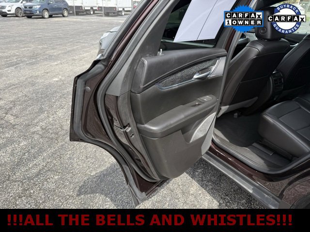 Used 2021 Cadillac XT5 Premium Luxury w/ LPO, Floor Liner Package image 17