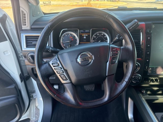 Used 2019 Nissan Titan Platinum Reserve image 26
