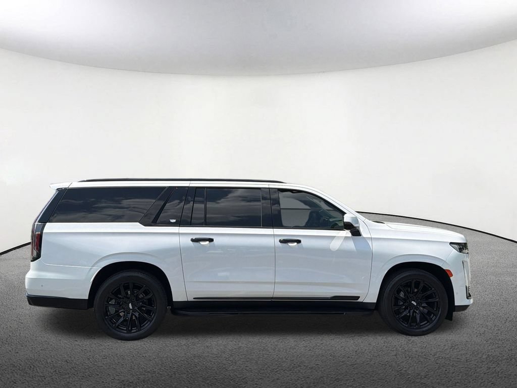 Certified 2023 Cadillac Escalade ESV Sport Platinum w/ LPO, ONYX Package AWD/4WD image 23