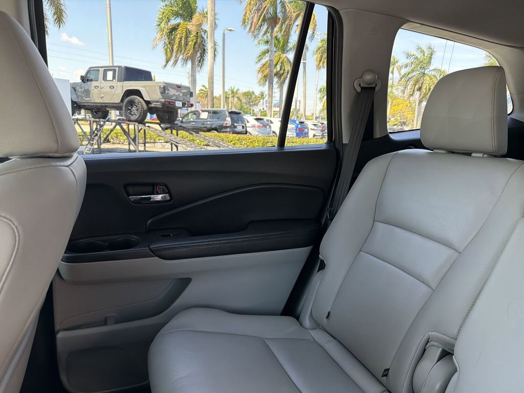 Used 2016 Honda Pilot EX-L image 13