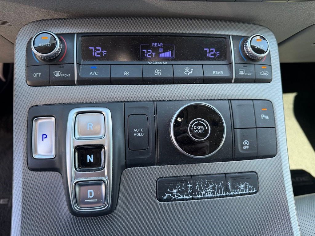 Used 2020 Hyundai Palisade SEL w/ Premium Package image 13