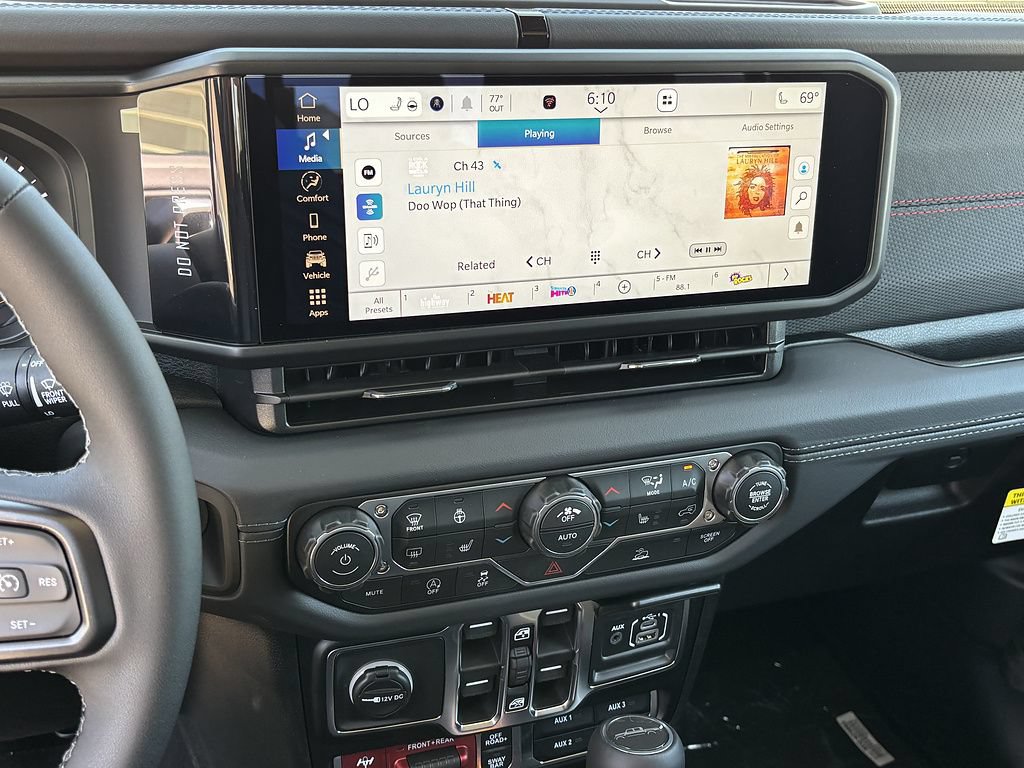 New 2026 Jeep Gladiator Rubicon AWD/4WD image 12