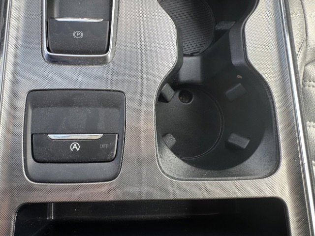 Used 2022 Ford Edge SEL AWD/4WD image 35