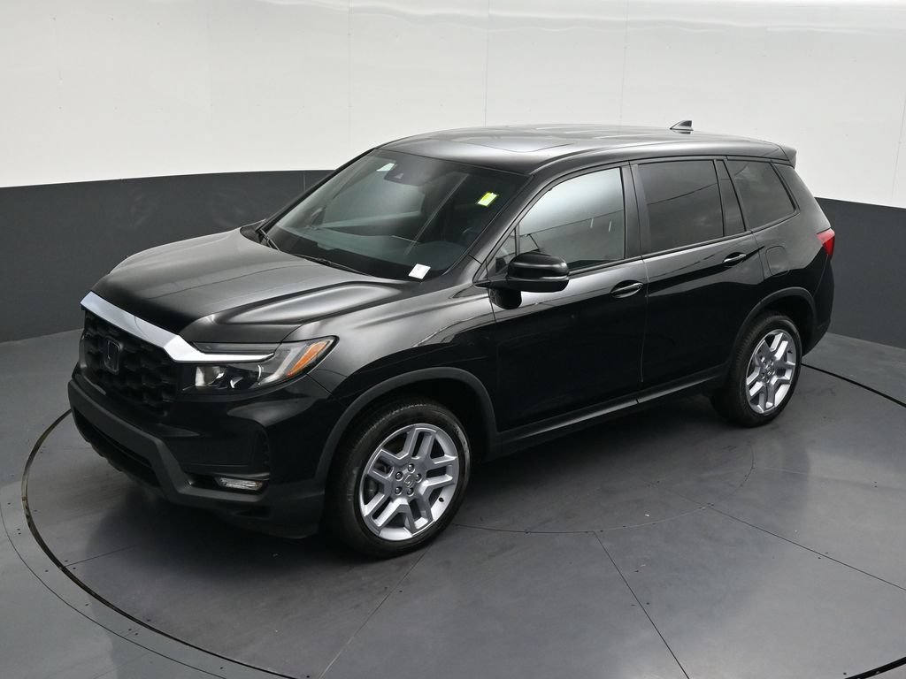 Used 2025 Honda Passport EX-L image 17