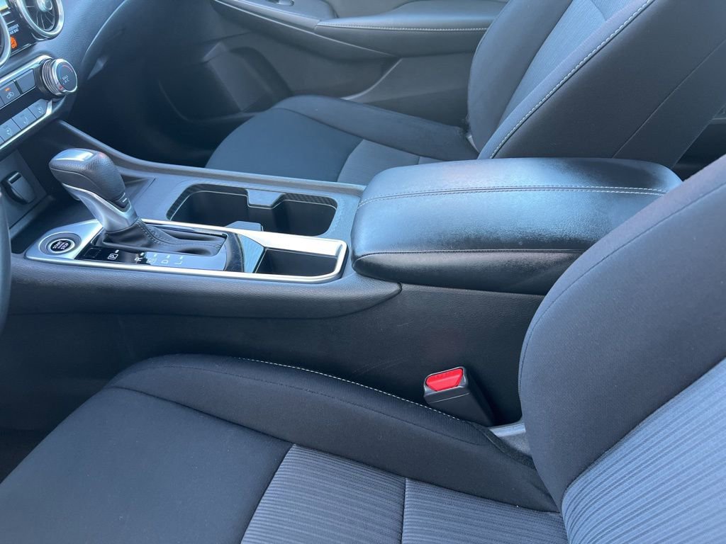 Used 2023 Nissan Sentra SV w/ Trunk Package image 26