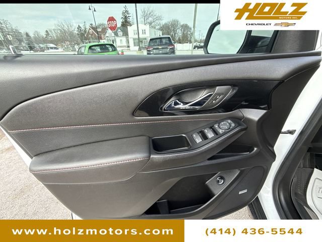 Certified 2023 Chevrolet Traverse RS image 22