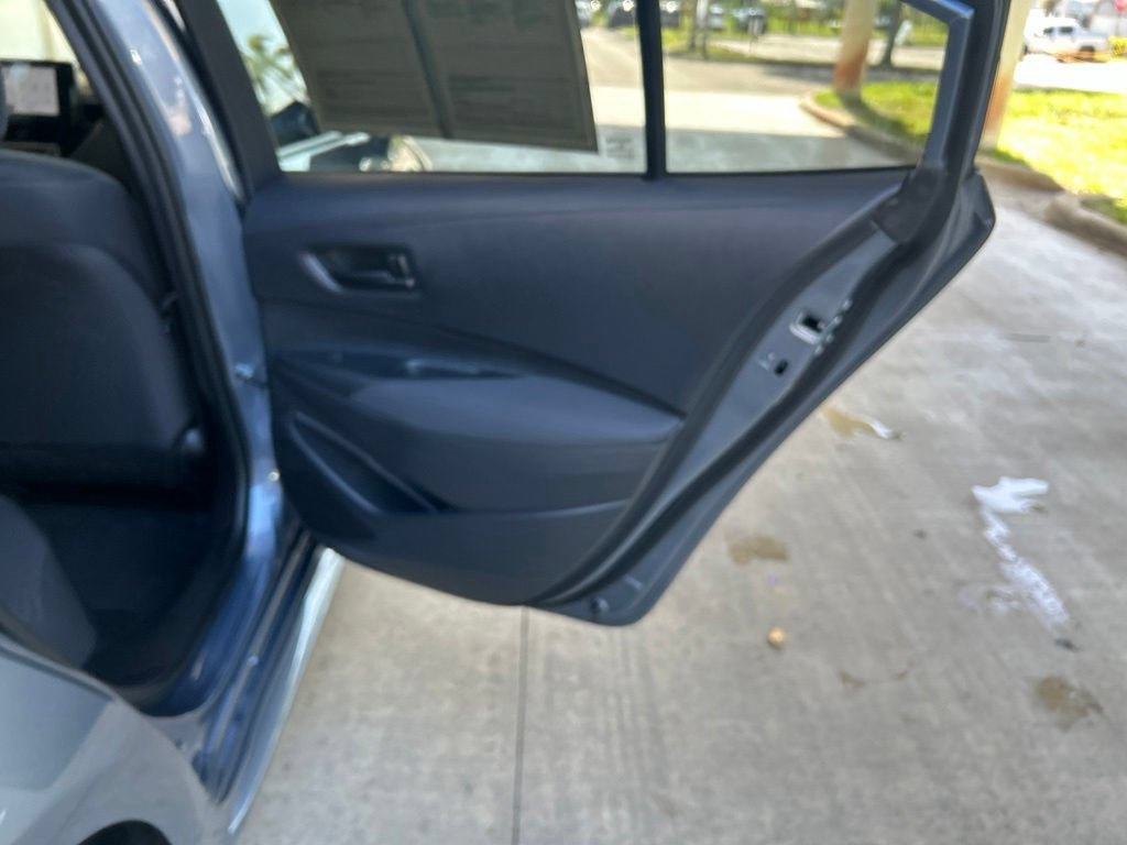 Used 2025 Toyota Corolla LE FWD image 32