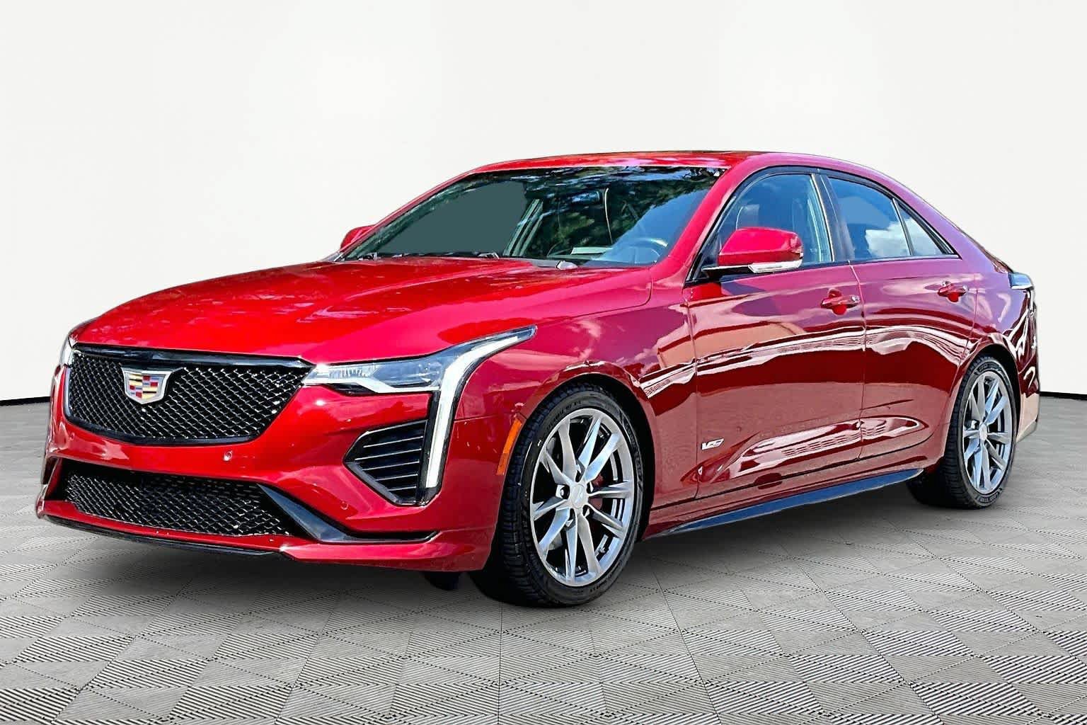 Used 2022 Cadillac CT4 V w/ Technology Package RWD image 2