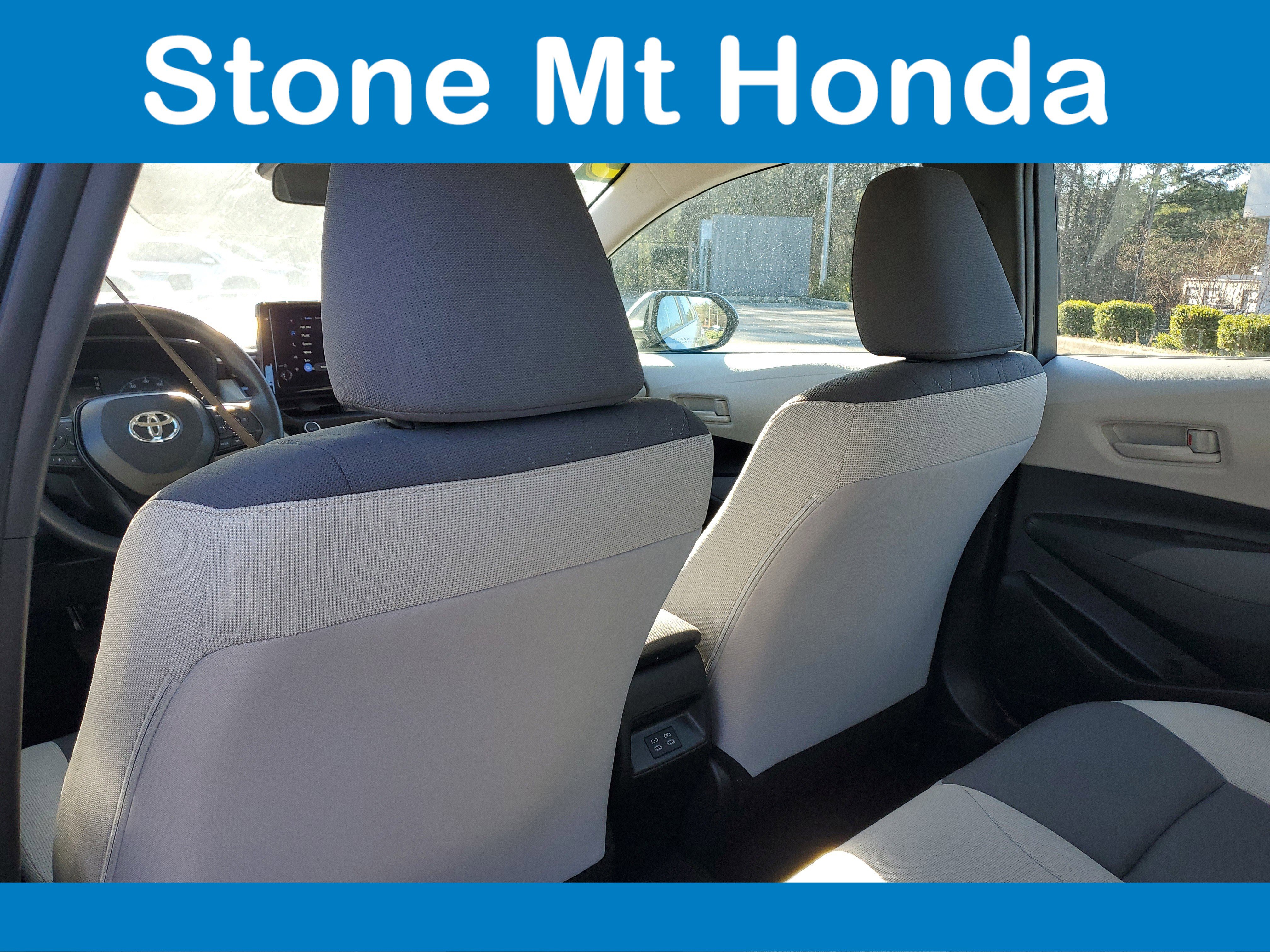 Used 2025 Toyota Corolla LE image 9