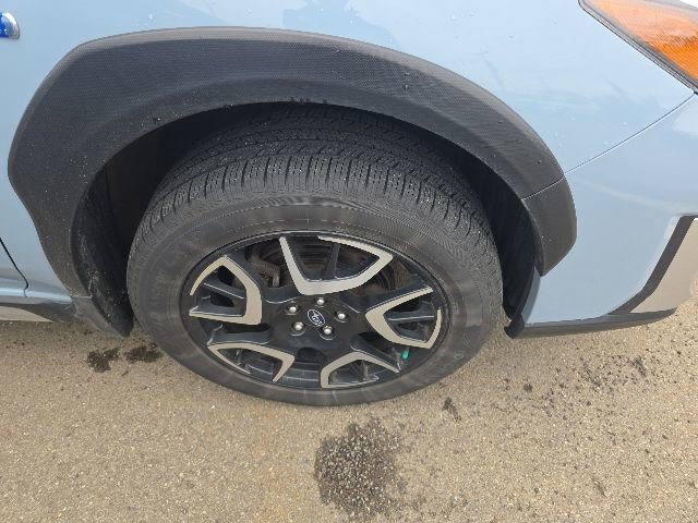 Used 2019 Subaru Crosstrek Hybrid w/ Moonroof Package w/Navigation AWD/4WD image 3