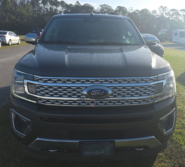 Used 2019 Ford Expedition Platinum image 4