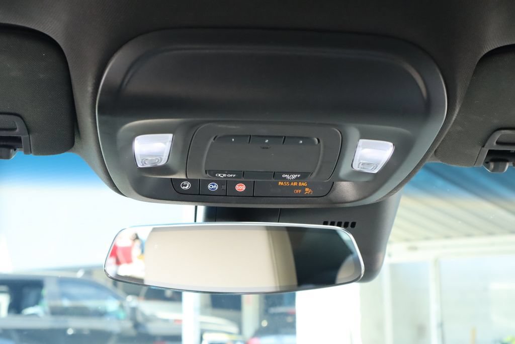 Used 2020 Cadillac CT4 Premium Luxury RWD image 31
