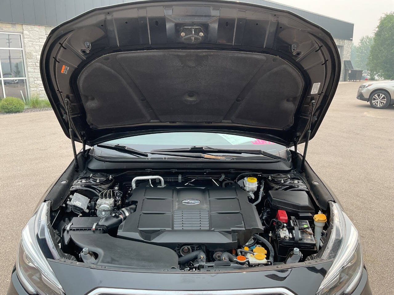 Used 2018 Subaru Outback 3.6R Limited AWD/4WD image 51