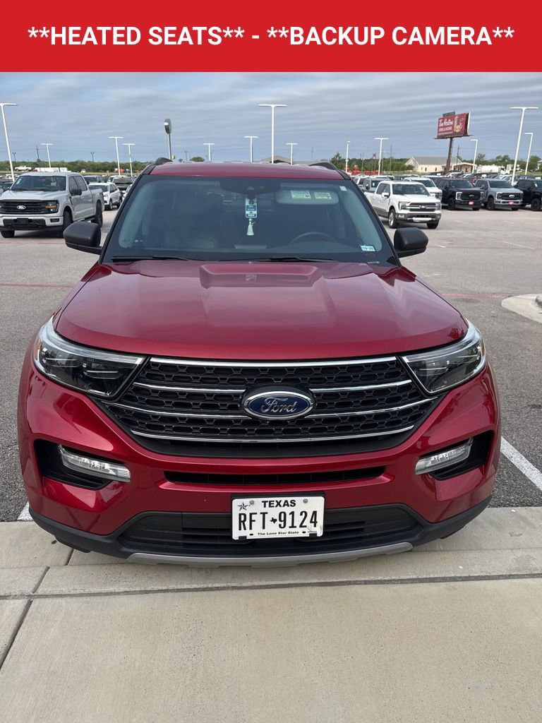 Used 2021 Ford Explorer XLT w/ Equipment Group 202A image 5