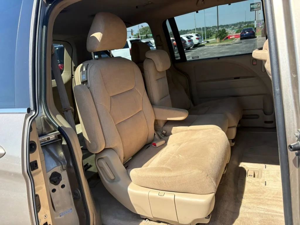 Used 2006 Honda Odyssey EX image 17