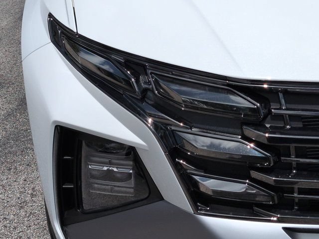 Certified 2026 Hyundai Tucson Limited FWD image 10