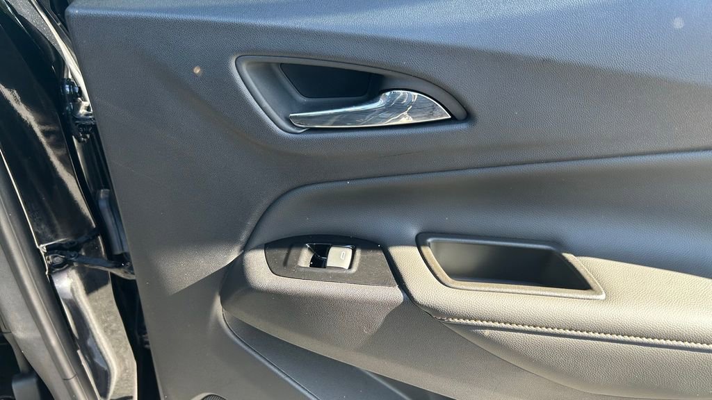 Used 2024 Chevrolet Equinox Premier w/ LPO, Floor Liner Package image 13