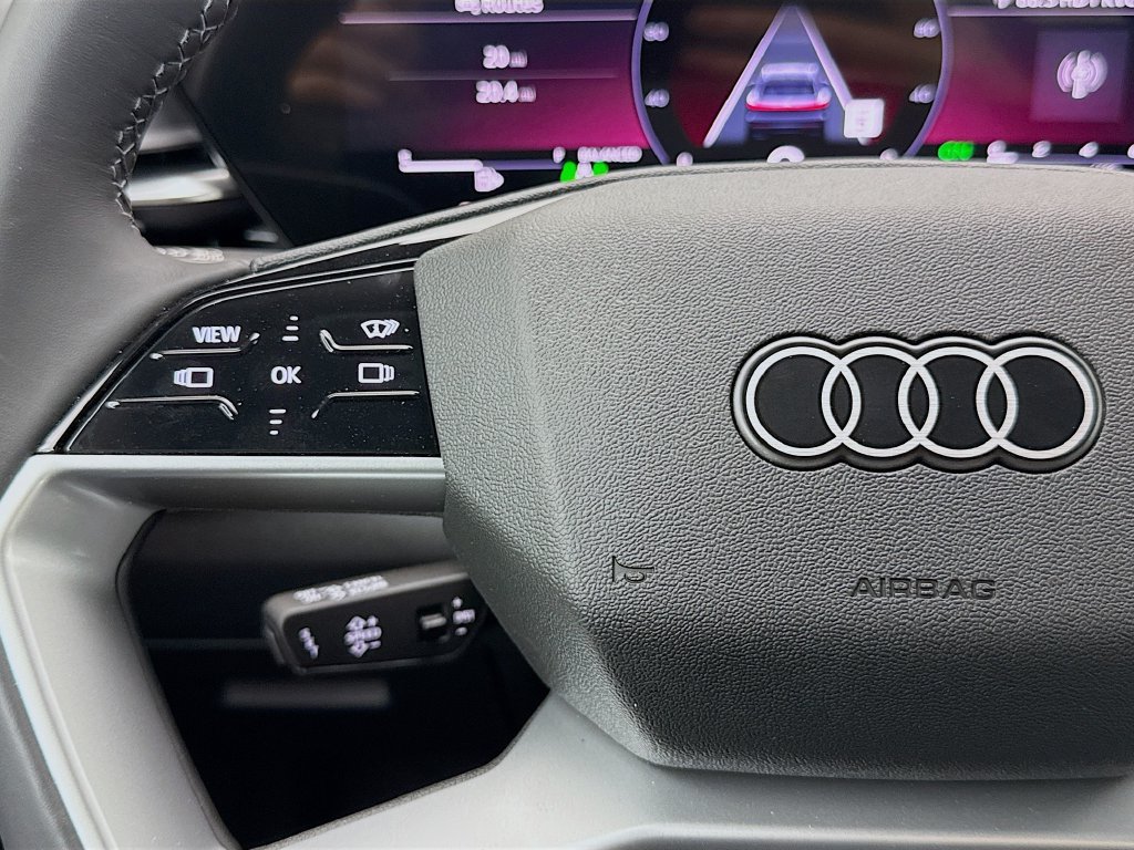 Used 2025 Audi Q5 Premium Plus w/ Premium Plus AWD/4WD image 11
