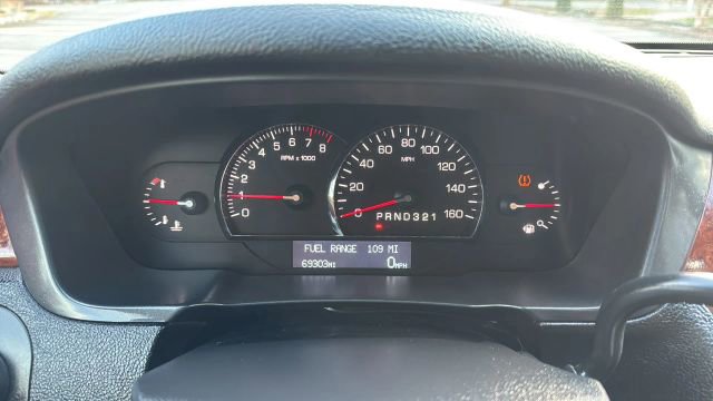 Used 2006 Cadillac DTS image 17