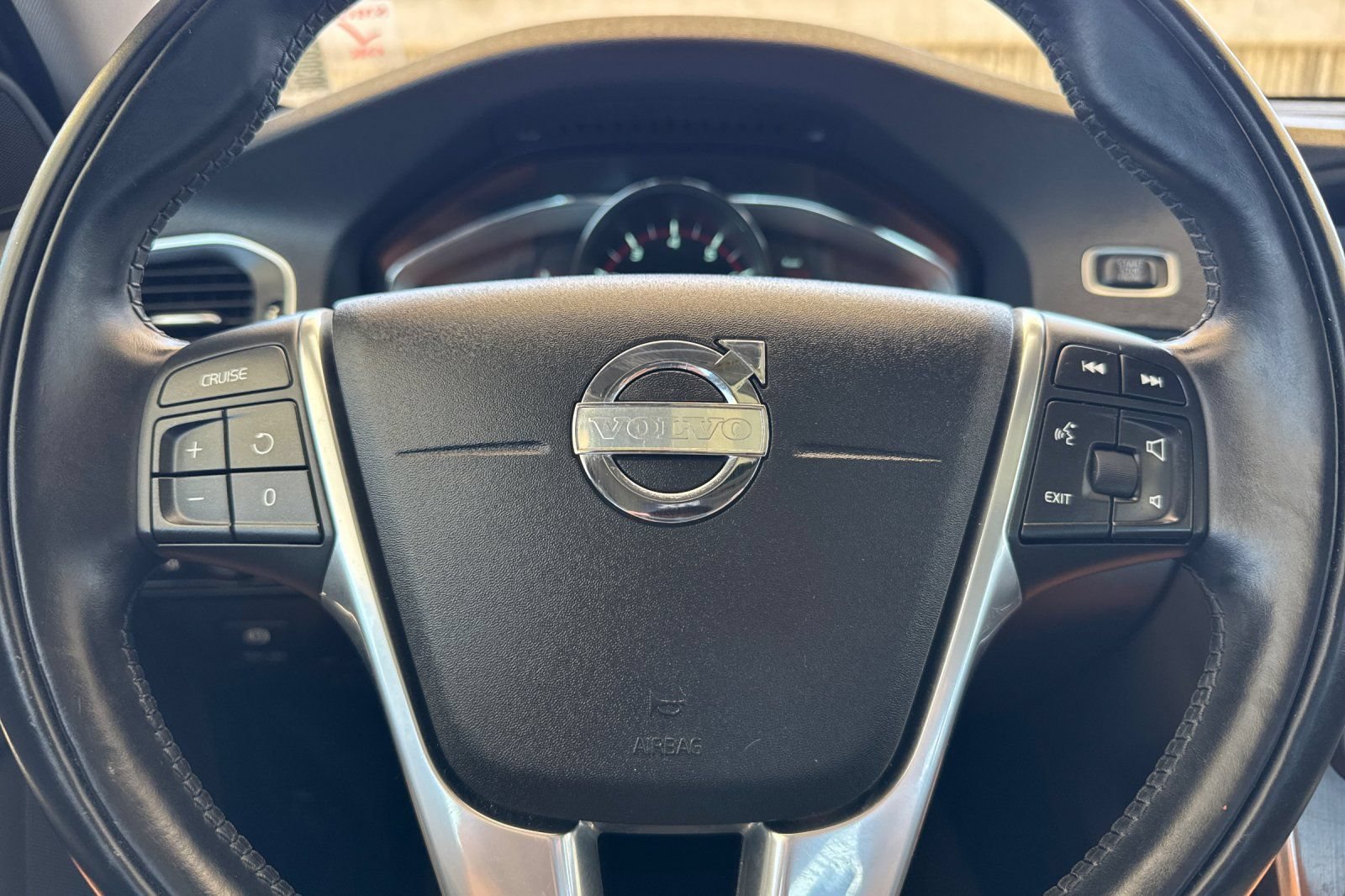 Used 2015 Volvo S60 T5 Platinum FWD image 23