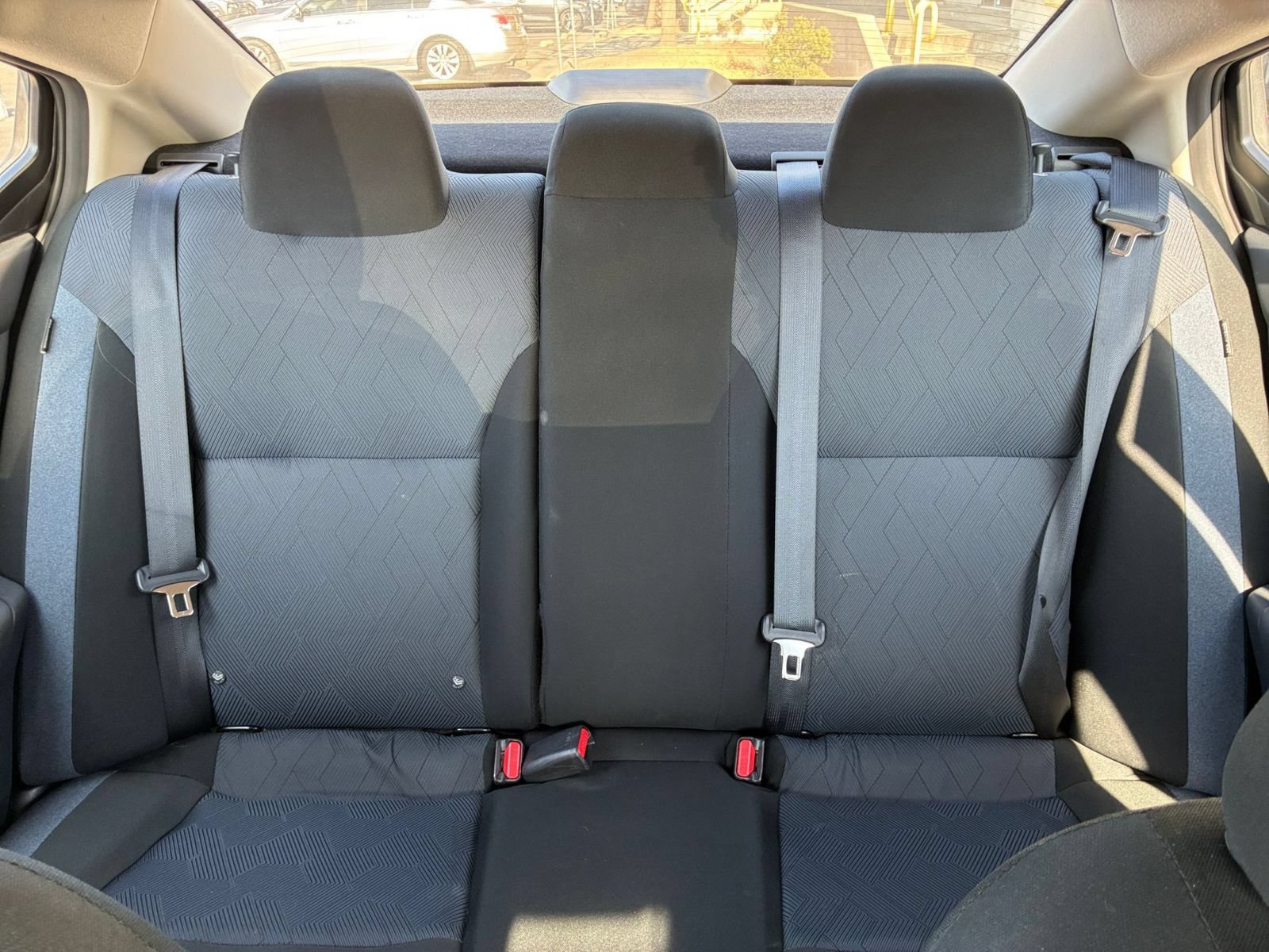Used 2025 Nissan Versa SV FWD image 35