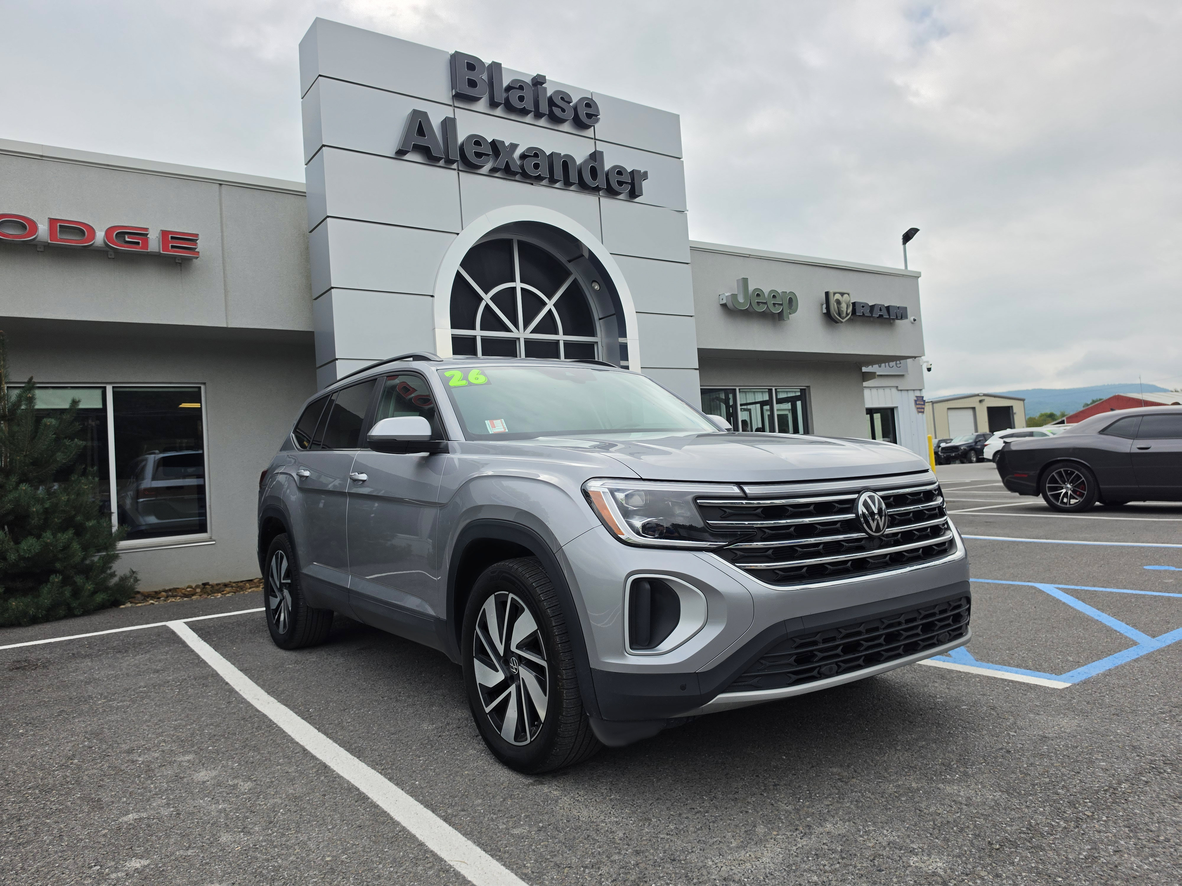 Used 2026 Volkswagen Atlas SE