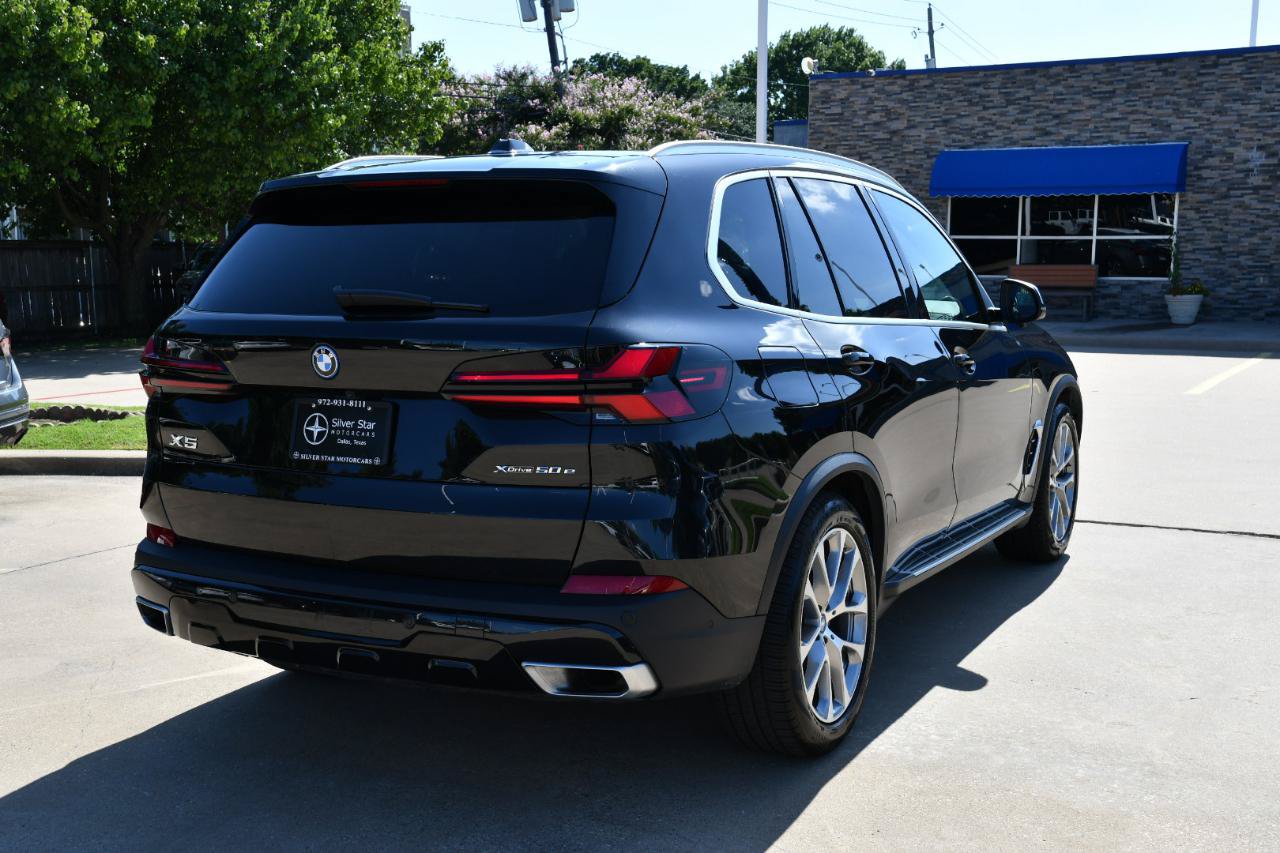 Used 2025 BMW X5 xDrive50e AWD/4WD image 6