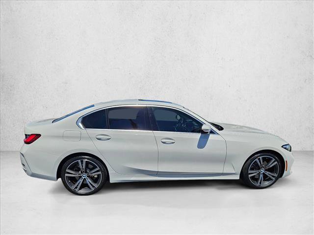 Used 2024 BMW 330i Sedan w/ Premium Package RWD image 4