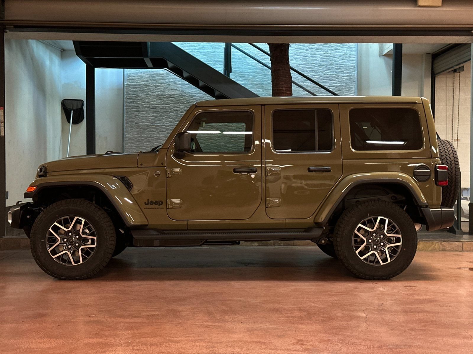 New 2026 Jeep Wrangler Unlimited Sahara AWD/4WD image 2