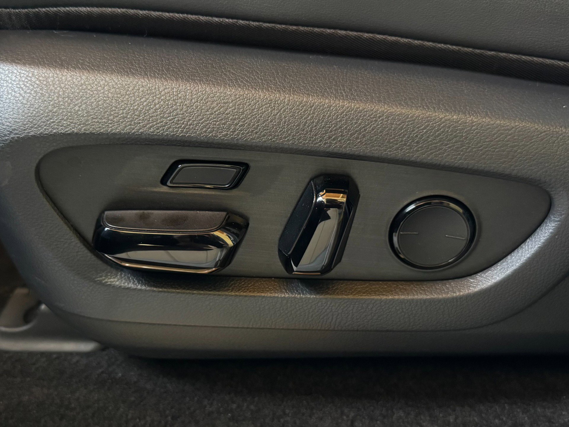 Used 2024 Lexus GX 550 AWD/4WD image 88