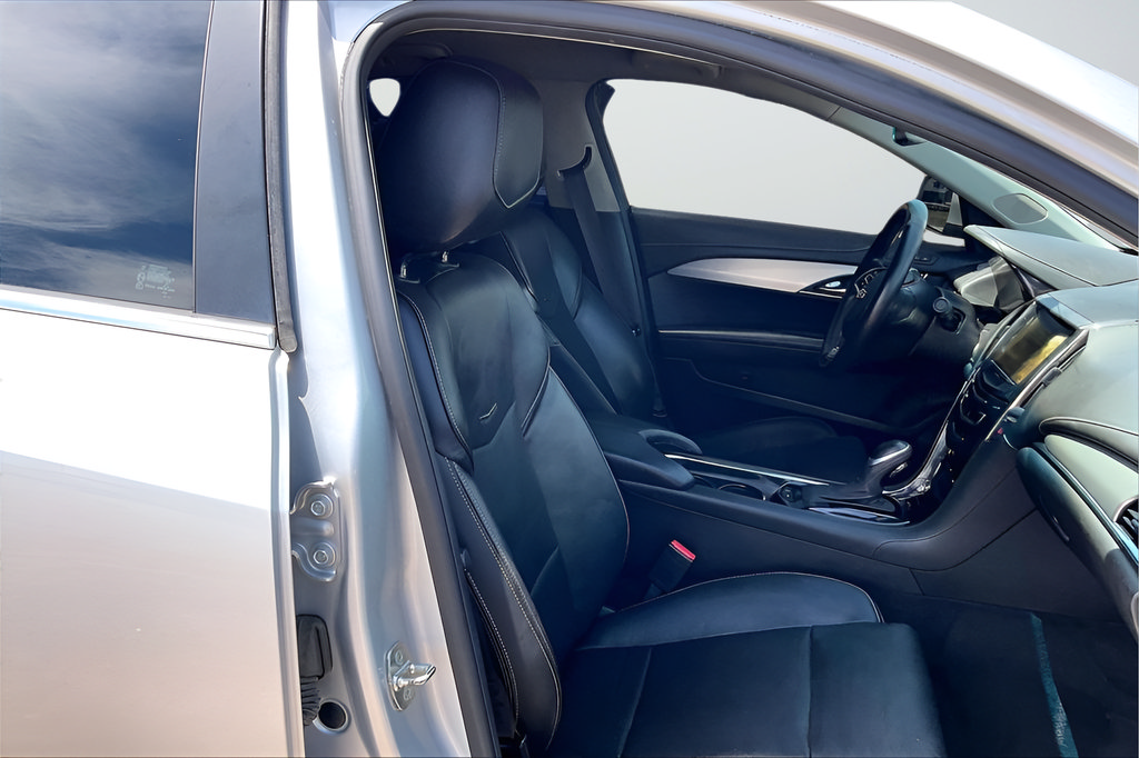 Used 2015 Cadillac ATS Luxury RWD image 30