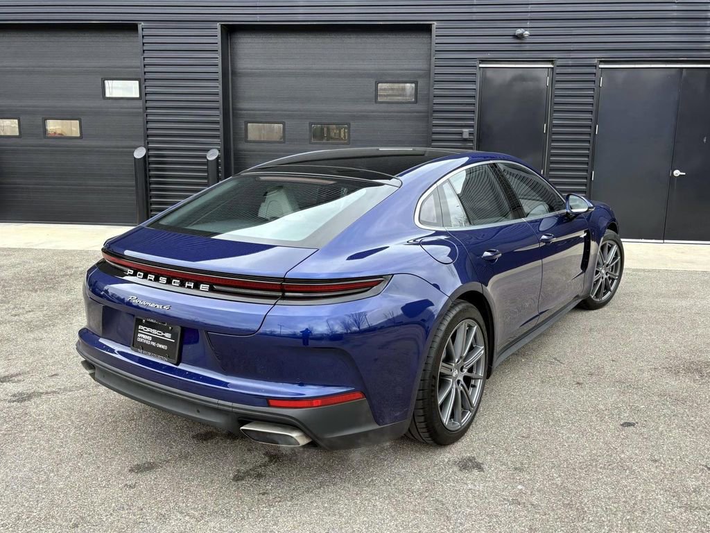 Used 2025 Porsche Panamera 4 image 10