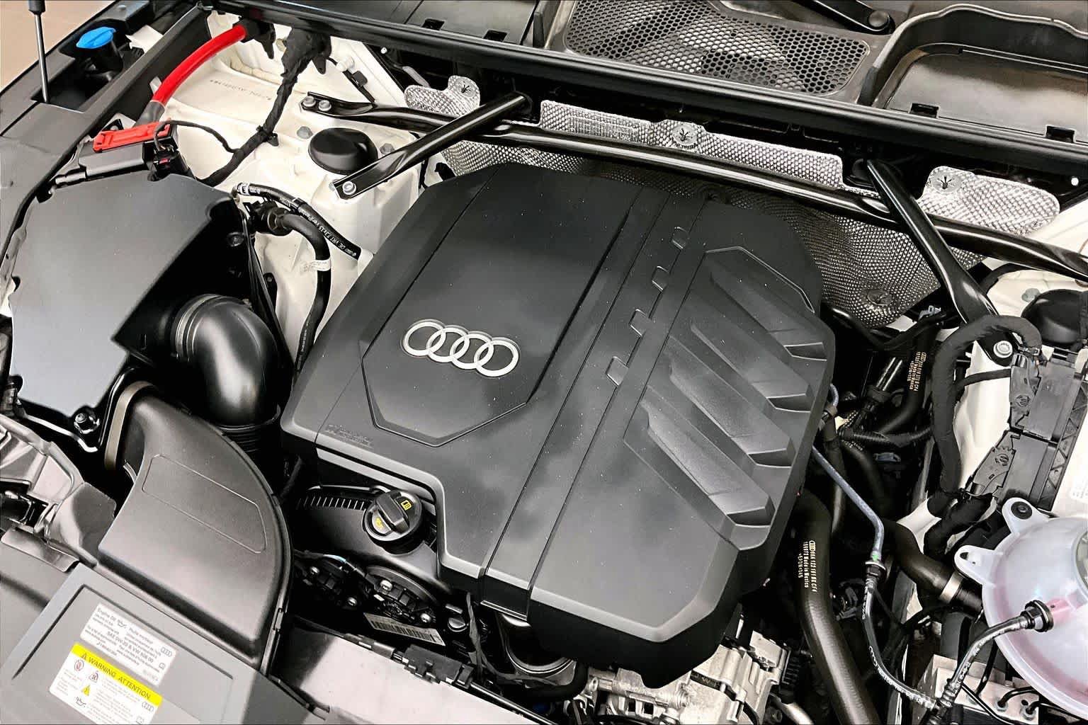 Used 2023 Audi Q5 2.0T Premium w/ Convenience Package AWD/4WD image 31