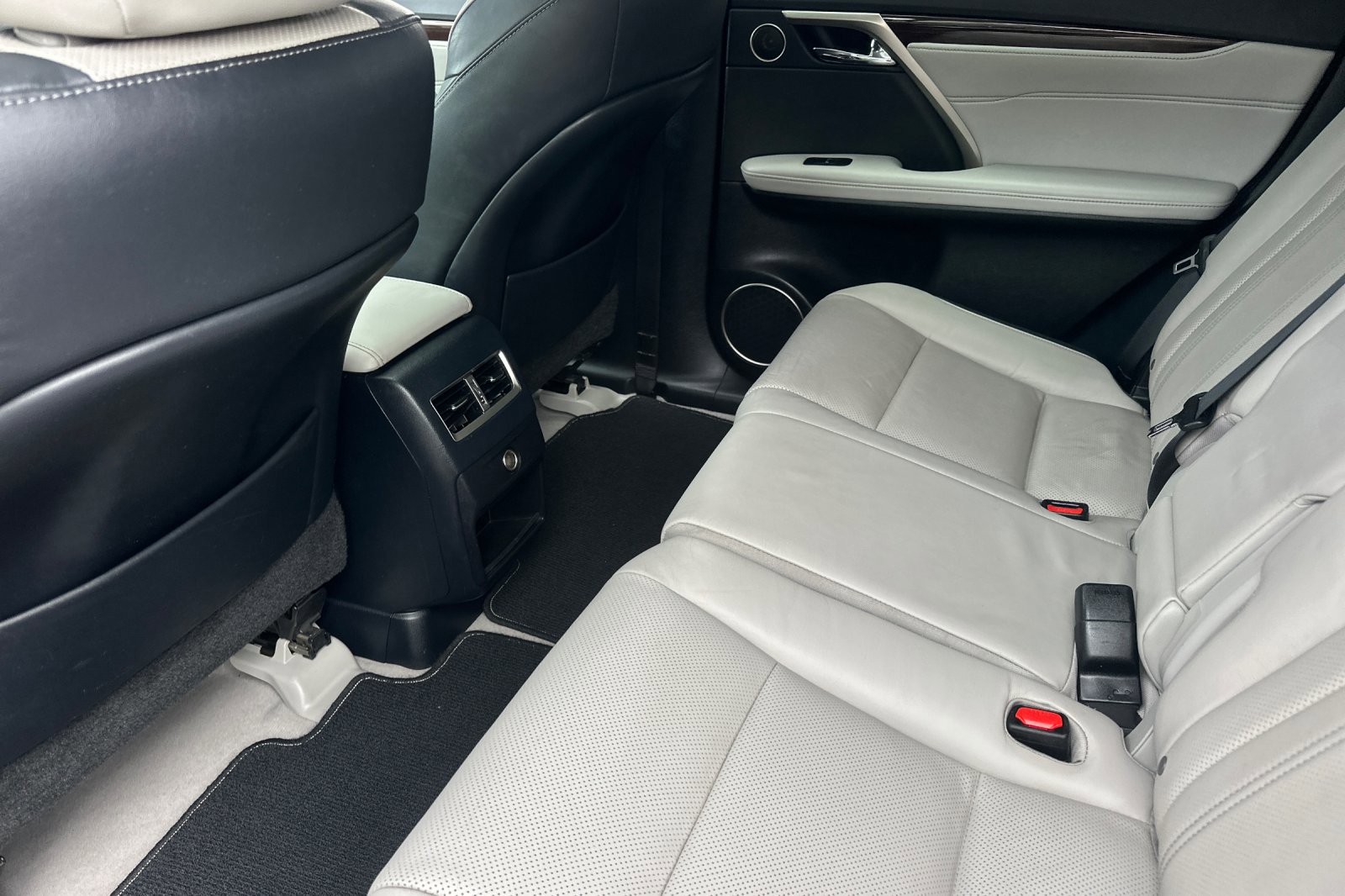 Used 2017 Lexus RX 350 FWD image 12