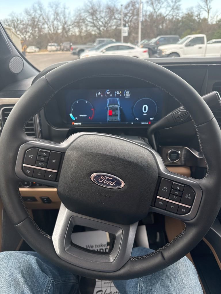 Used 2026 Ford F250 Lariat w/ Black Appearance Package image 10