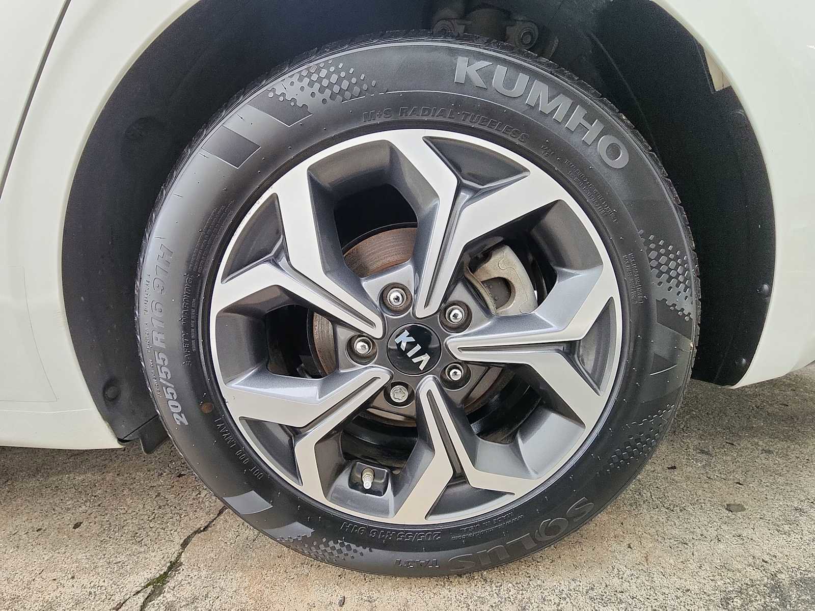 Used 2019 Kia Forte LXS image 10