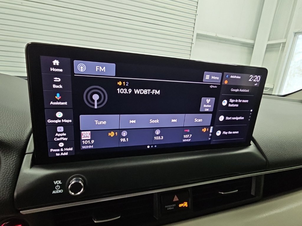 Used 2026 Honda Pilot Elite image 16